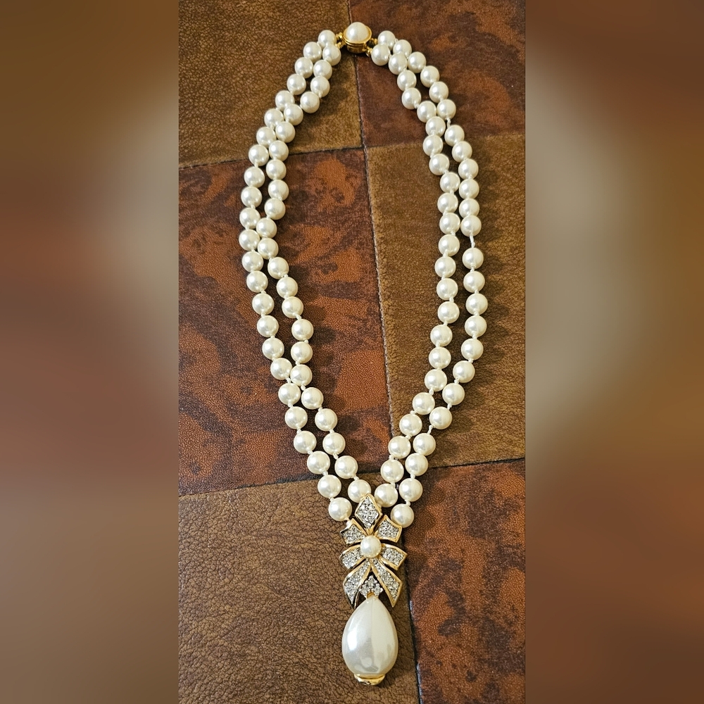 Vintage Double Strand Pearl Necklace